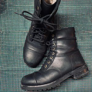 UGG Kilmer Combat ankle boot